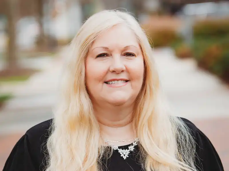 Lisa Tessneer Portrait